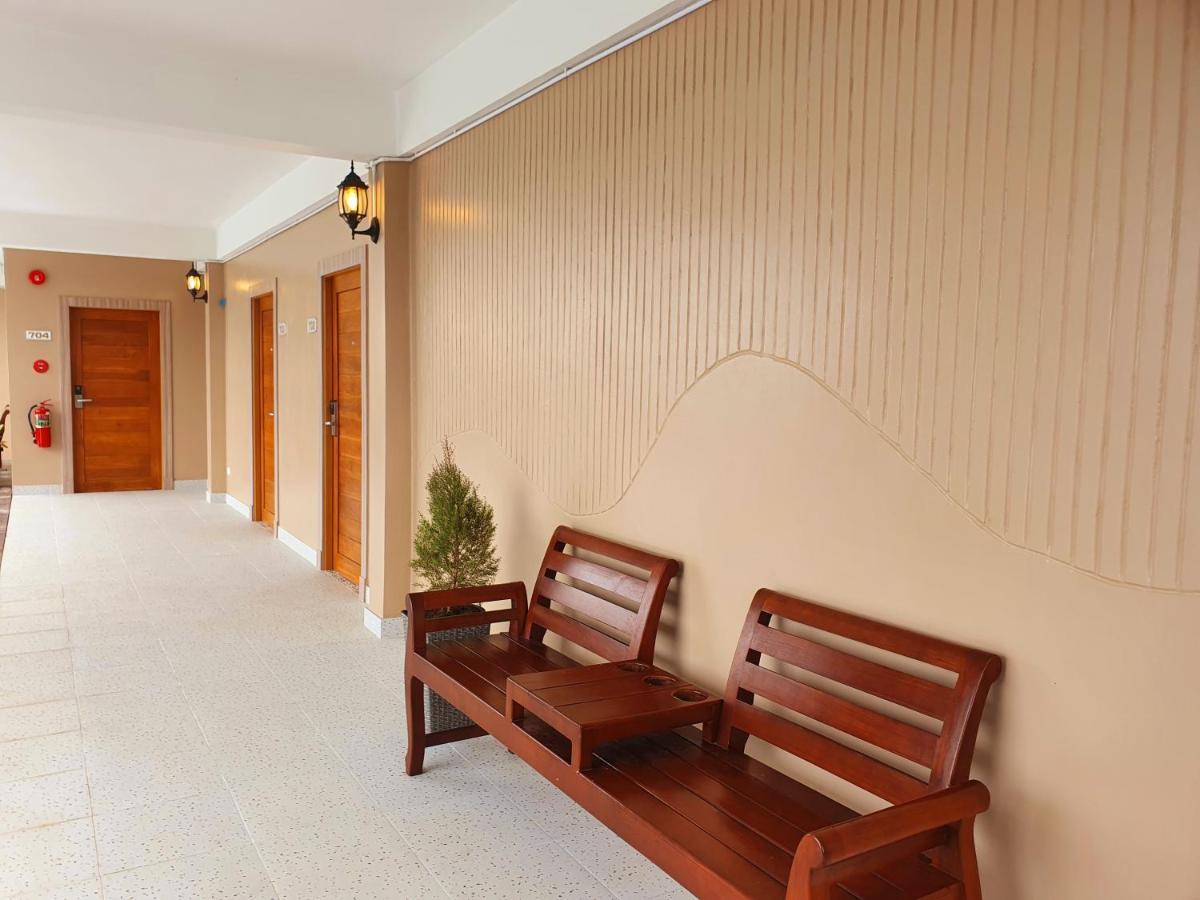 Usabai Riverside Boutique Hotel Чантабури Екстериор снимка